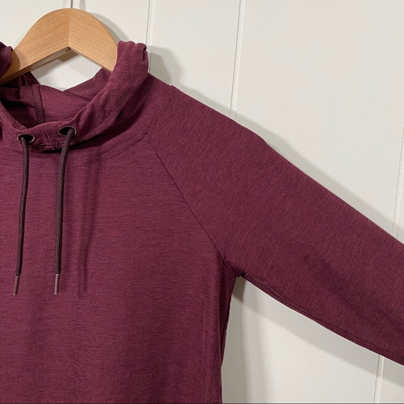 Apana Mock Neck Athletic Hoodie Top with Drawstring Maroon Women's Size XS - Picture 3 of 9
